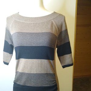 NWT ONE A  Brown and Black Short Sleeve Sweater